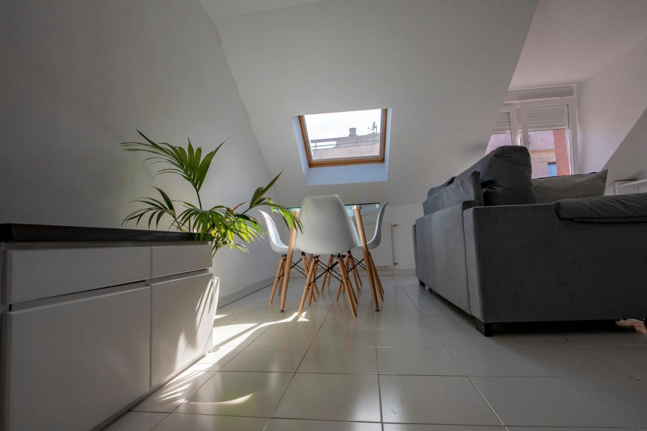 Apartamento Apartamento en pleno centro, con vistas al mar Gijón Exterior foto